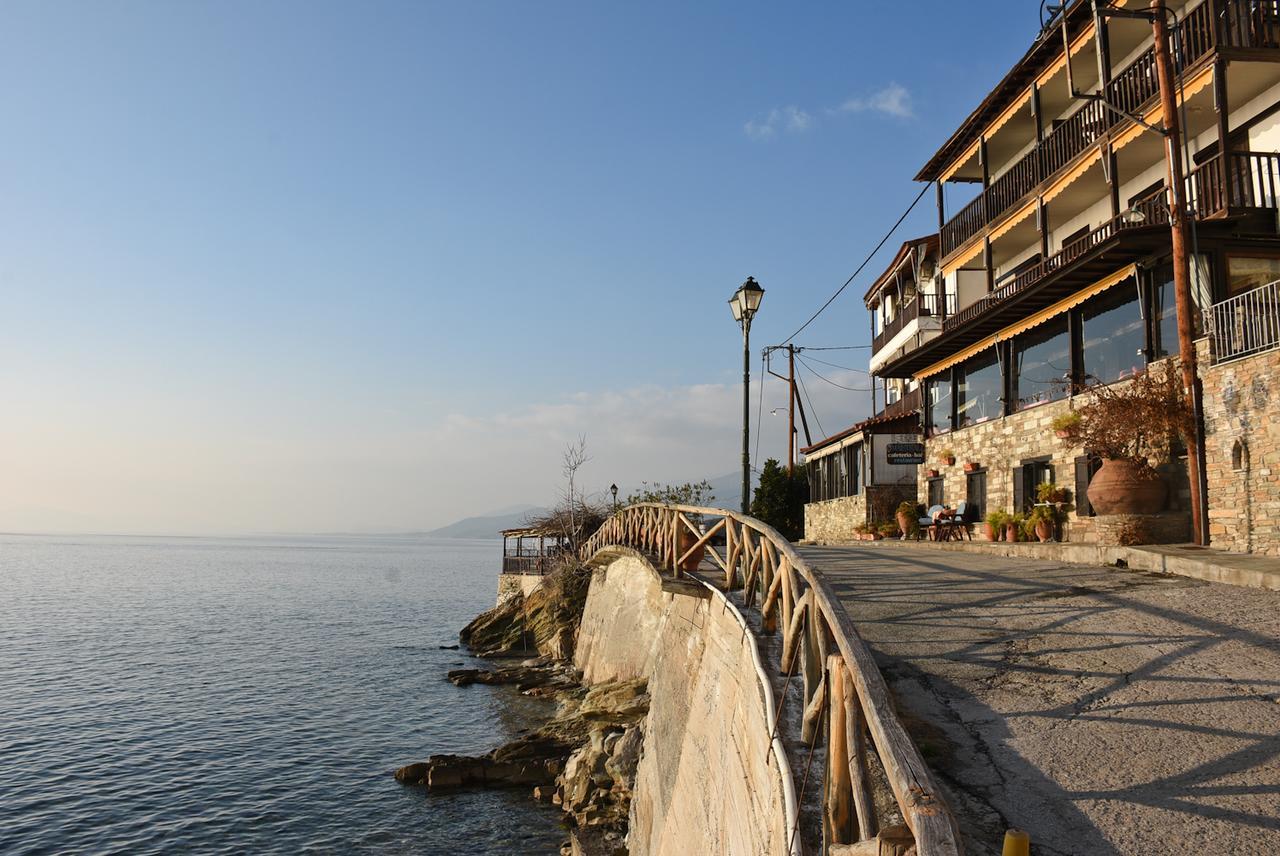 Maistrali Hotel Afissos Exterior photo